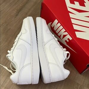 New Nike White Women's Sneakers Size 9